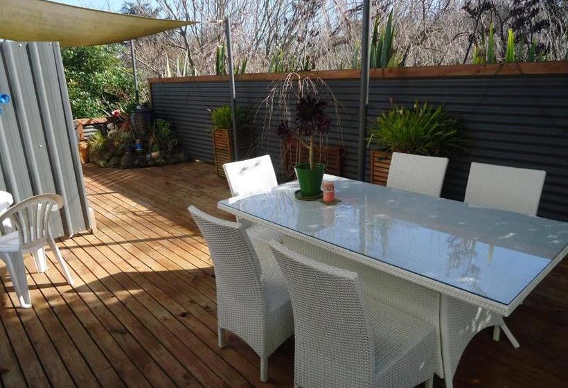 Astonleigh Villa Bed & Breakfast