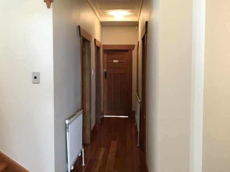 تختخواب و صبحانه Lakes Lodge Rotorua