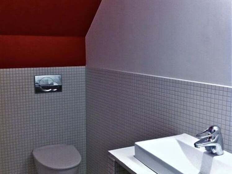 تختخواب و صبحانه Magles Smiley Inn