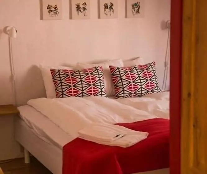 تختخواب و صبحانه Magles Smiley Inn