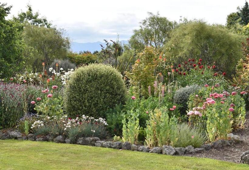 ベッドアンドブレックファースト Olivista