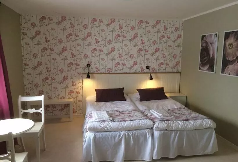 Hôtel L Paradis