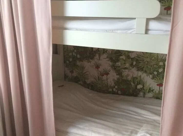 Hôtel L Paradis