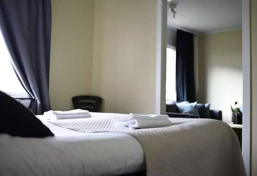 Hotelli L Veckefjärden