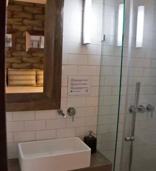 ホテル Surfers Lodge Peniche