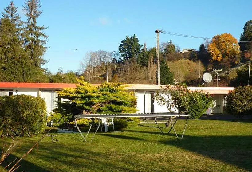 Safari Motel