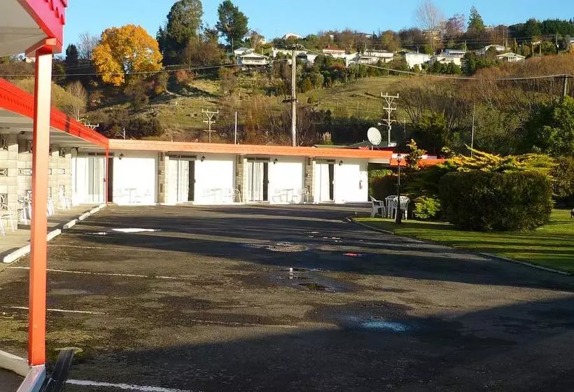 Safari Motel