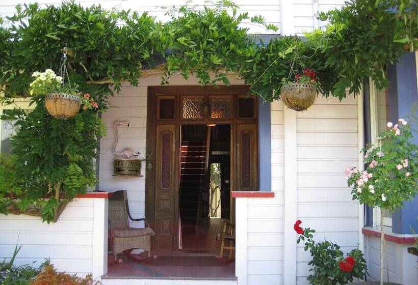 Shady Rest Bed & Breakfast