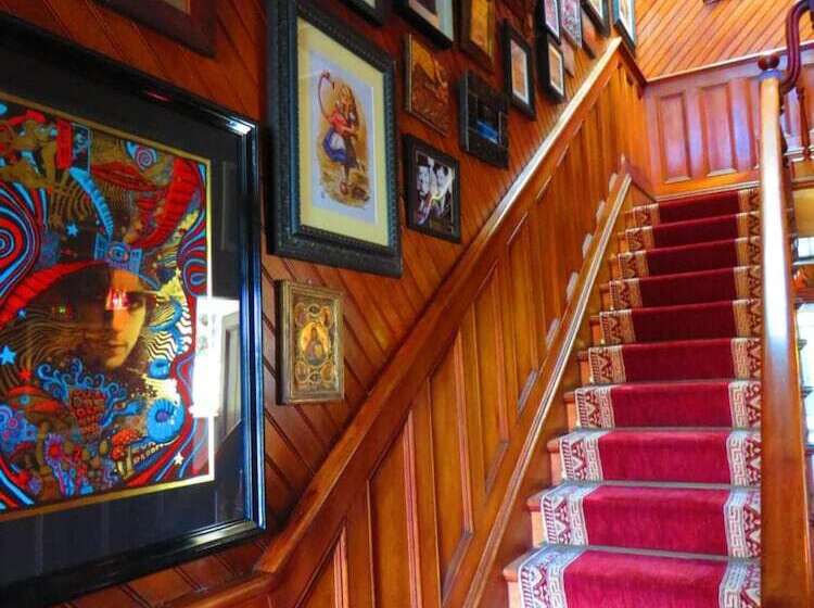 Shady Rest Bed & Breakfast