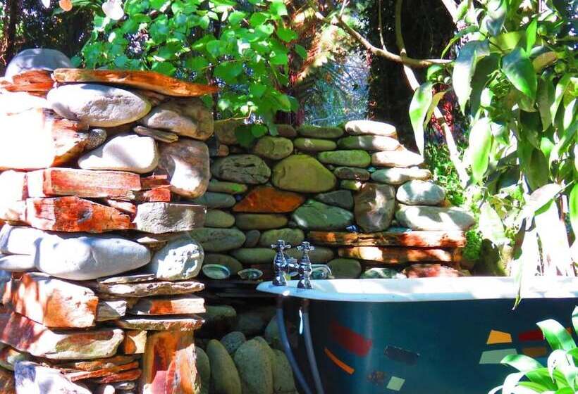 Shady Rest Bed & Breakfast