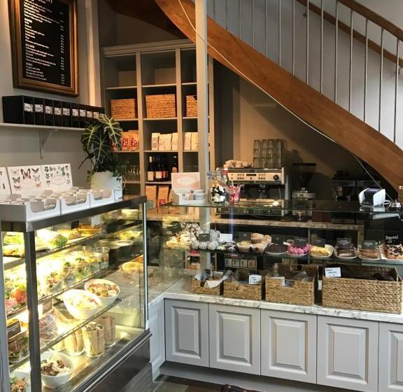 Systrar & Bonor Bed And Breakfast