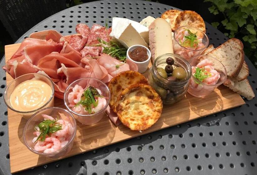 Systrar & Bonor Bed And Breakfast