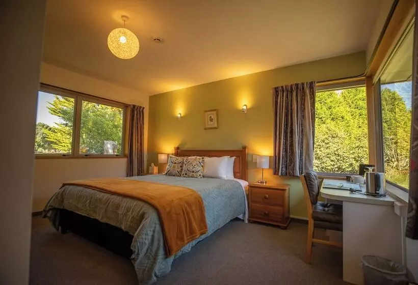Woodland Glen Lodge B&b