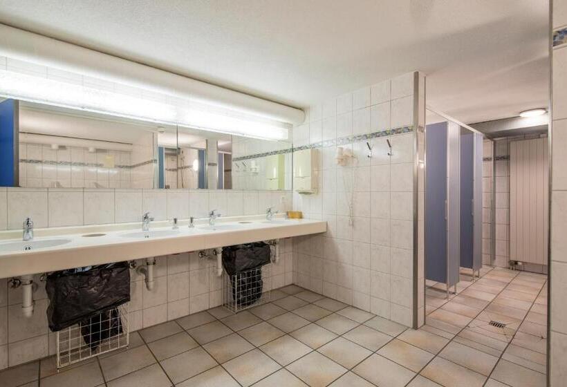 Hostel Berggasthaus First Only Accessible By Cable Car