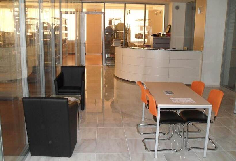 הוסטל Hebergement Du Pod