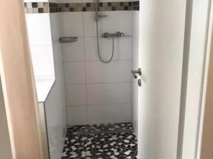 Retkeilymaja Hebergement Du Pod