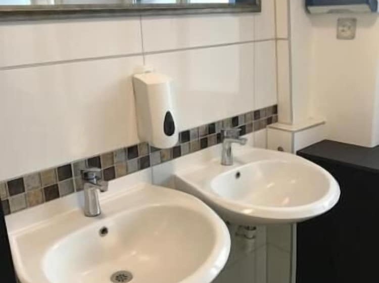 הוסטל Hebergement Du Pod