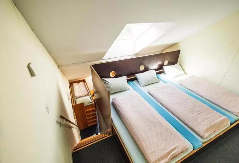 Baden Youth Hostel