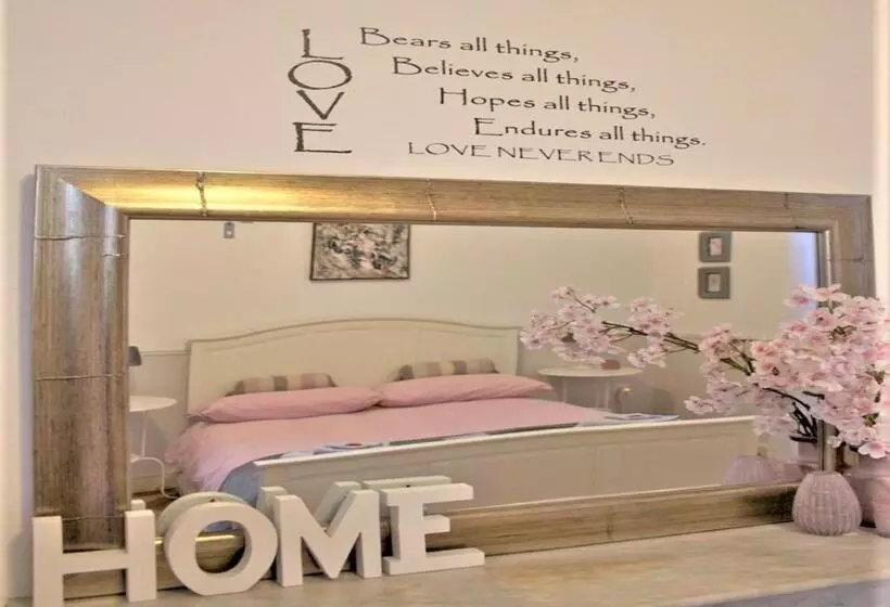 ベッドアンドブレックファースト Bed & Blessing / Casa Borgo