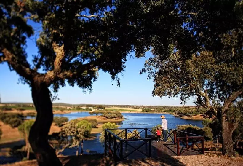 Aamiaismajoitus (B&B) Herdade Da Calada