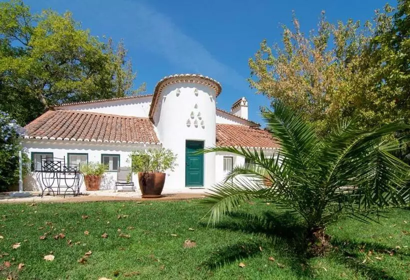 Aamiaismajoitus (B&B) Herdade Da Calada