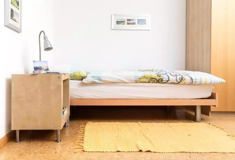 ベッドアンドブレックファースト Mybednbreakfast In Bottmingen