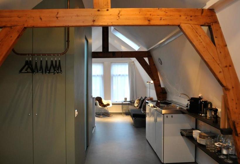 Betty Blue Bed & Breakfast