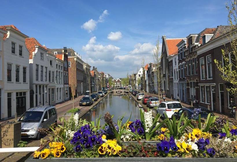 Betty Blue Bed & Breakfast