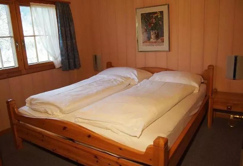 Chalet Iris