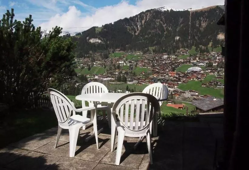 Chalet Iris