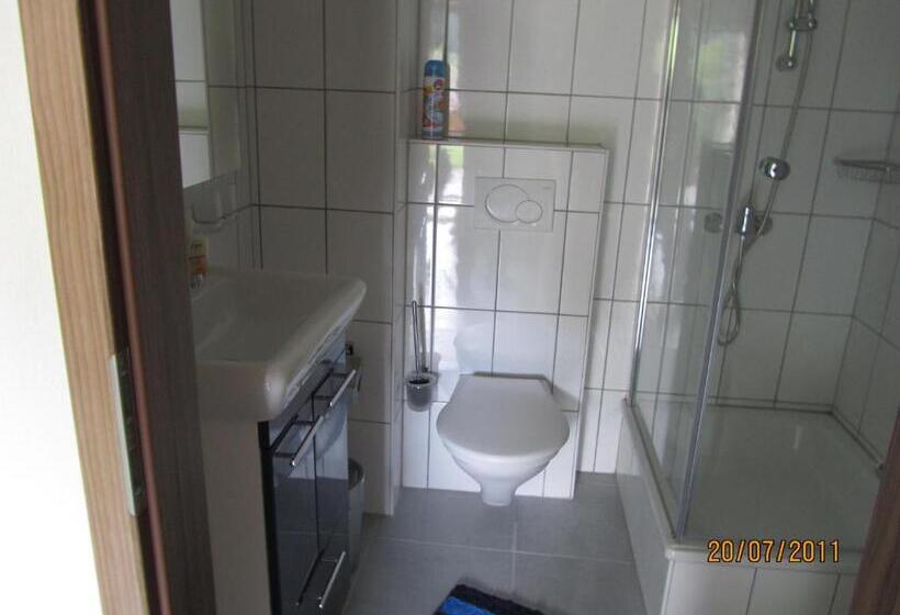 Hostel Le Chandelier