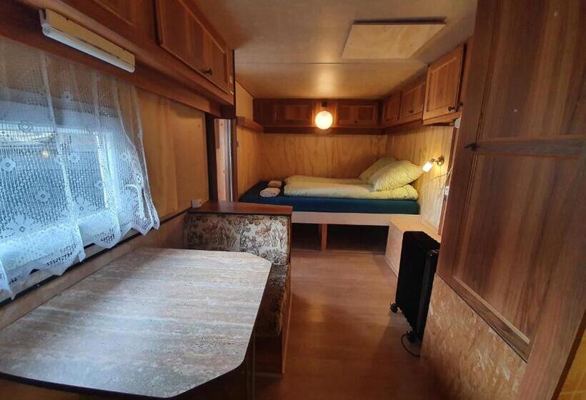 Hostel Le Chandelier