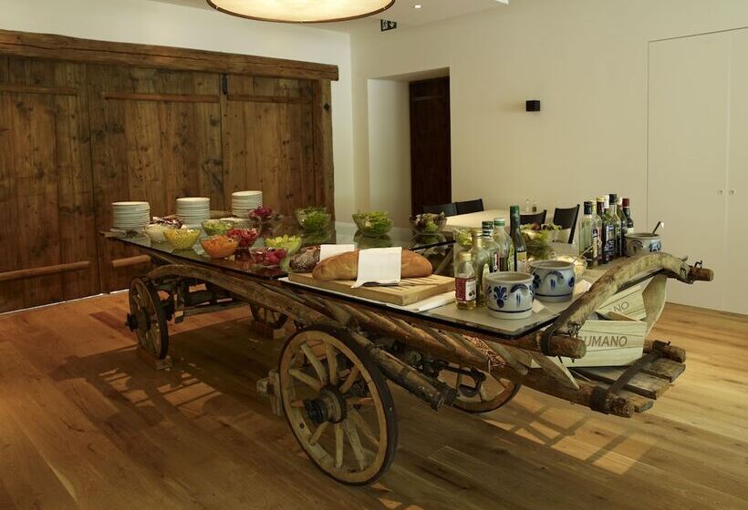 בית מלון כפרי Alpina Parpan