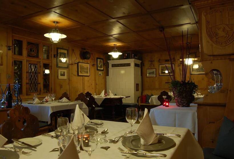 בית מלון כפרי Alpina Parpan