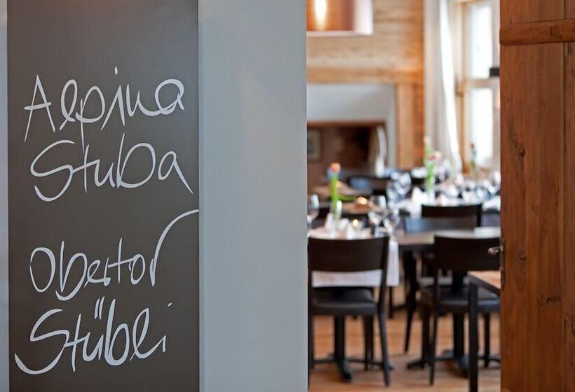 בית מלון כפרי Alpina Parpan