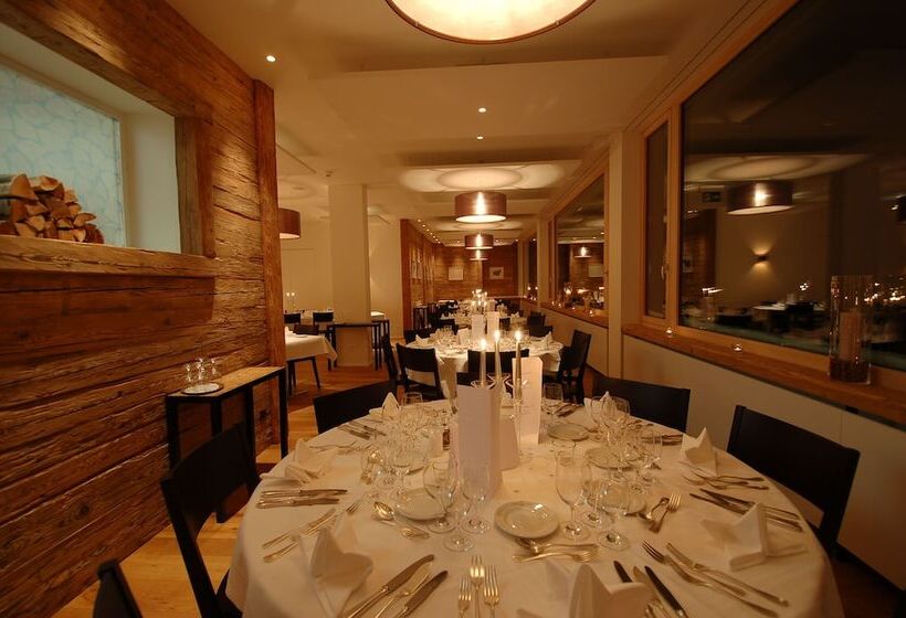 בית מלון כפרי Alpina Parpan