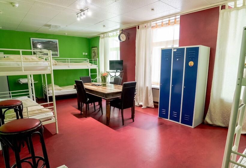 فندق & Backpackers Zak Schaffhausen