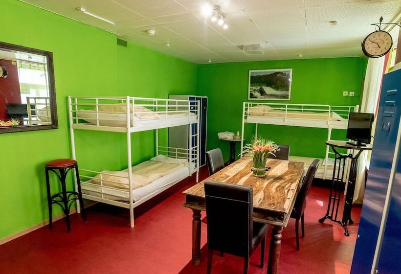 فندق & Backpackers Zak Schaffhausen