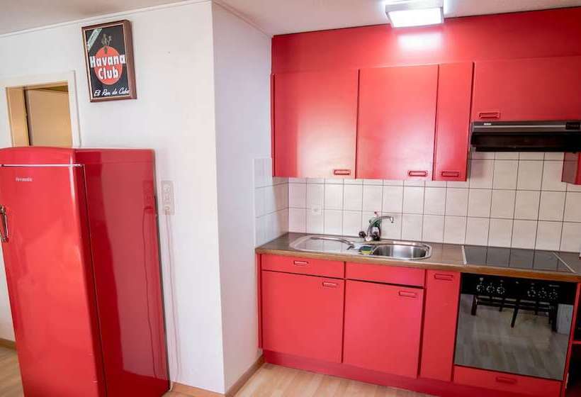 فندق & Backpackers Zak Schaffhausen