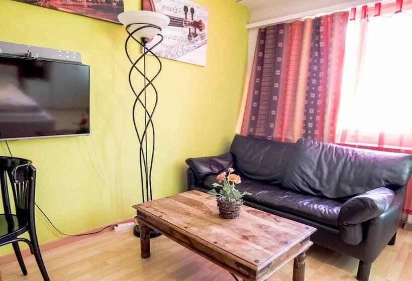 فندق & Backpackers Zak Schaffhausen