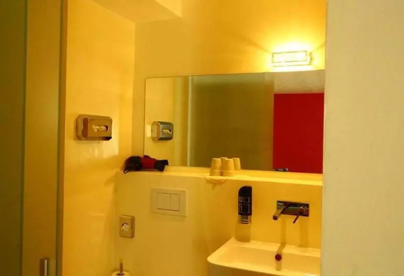 Hotelli Bellavista Ftan