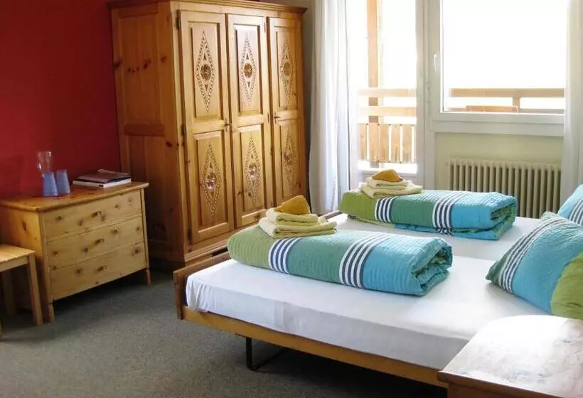 Hotelli Bellavista Ftan