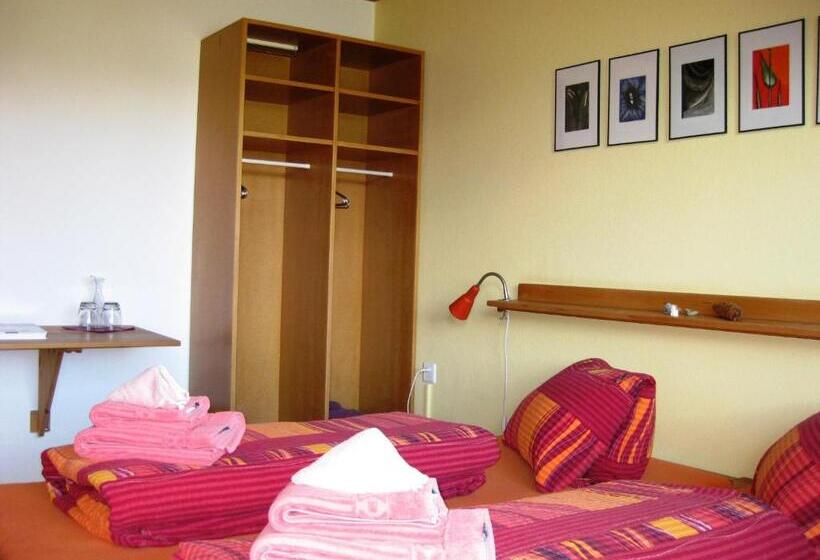 Hotel Bellavista Ftan