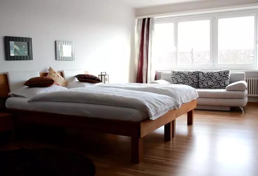 Hotelli City  Wettingen