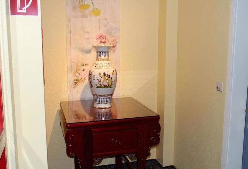 فندق City  Wettingen