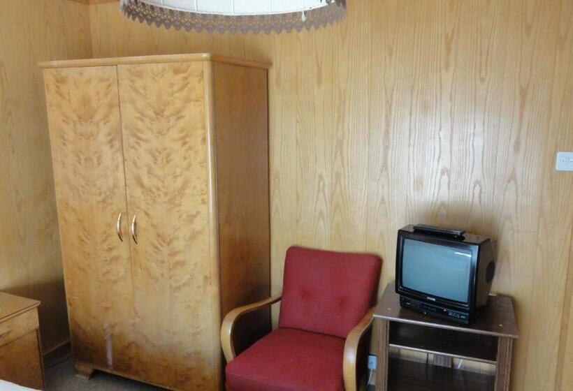 בית מלון כפרי Cima