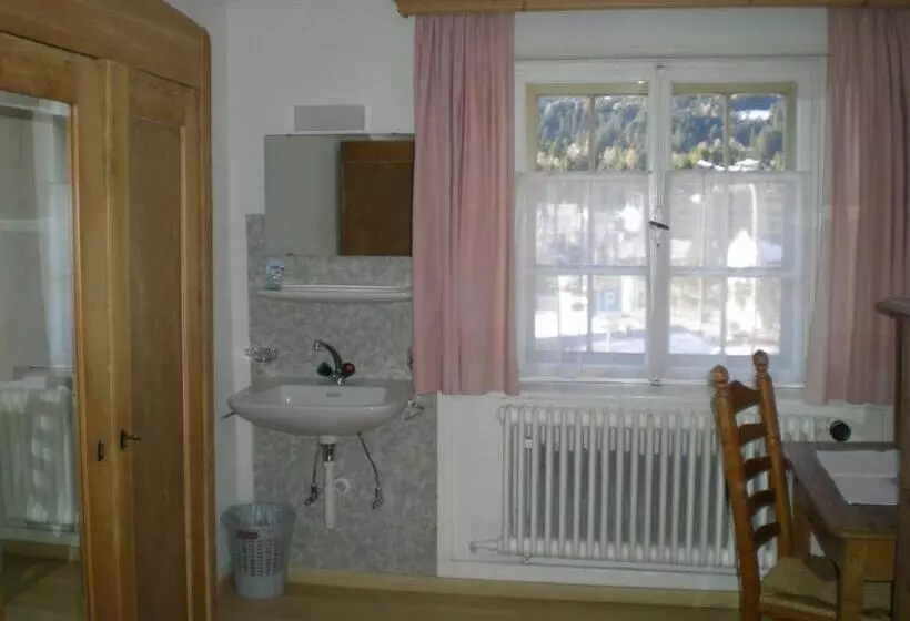 Hotel Danis
