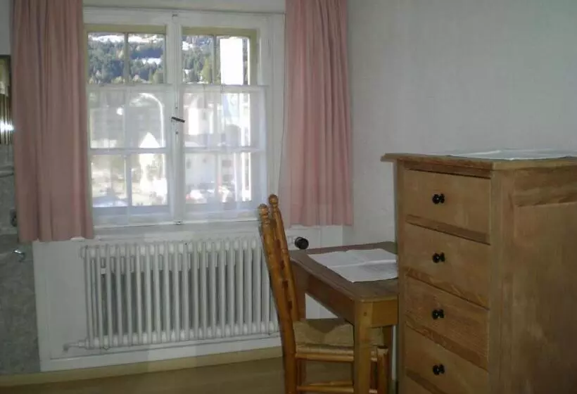 Hotel Danis