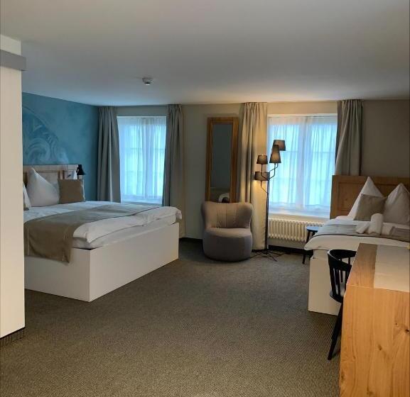 בית מלון כפרי Engel Am Bahnhof