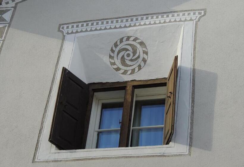 Otel Engiadina